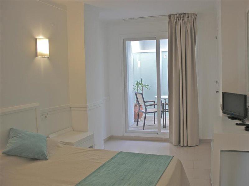 Hotel Brisa Marina (Adults Only) Сильот Экстерьер фото