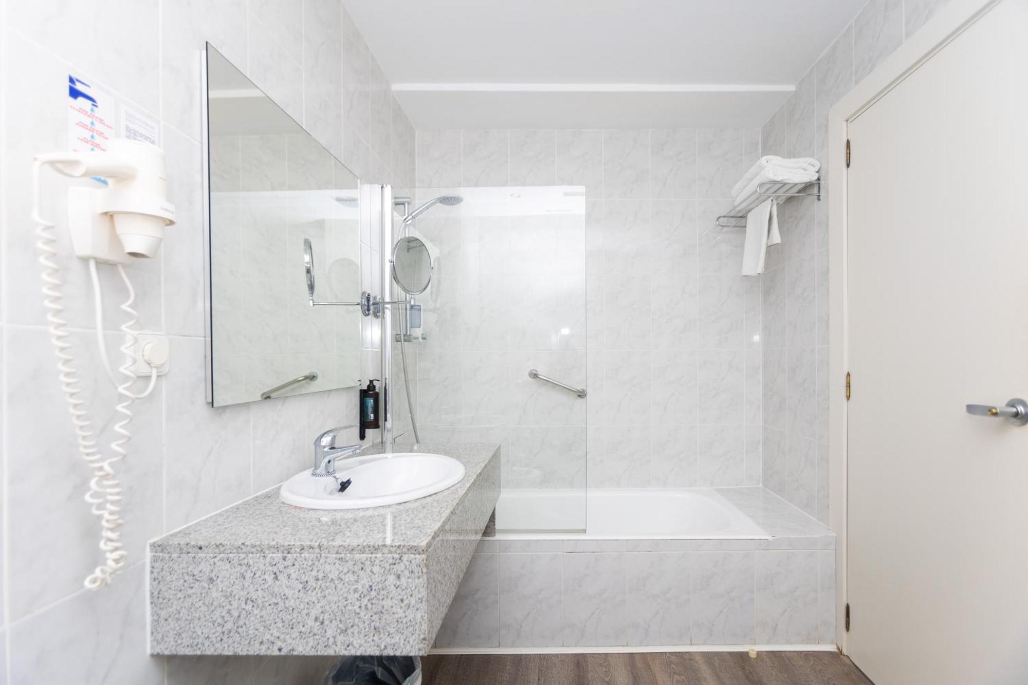 Hotel Brisa Marina (Adults Only) Сильот Экстерьер фото